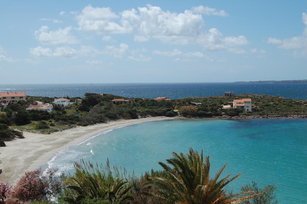 Domo La Vela Hotel Sant'Antioco Luaran gambar